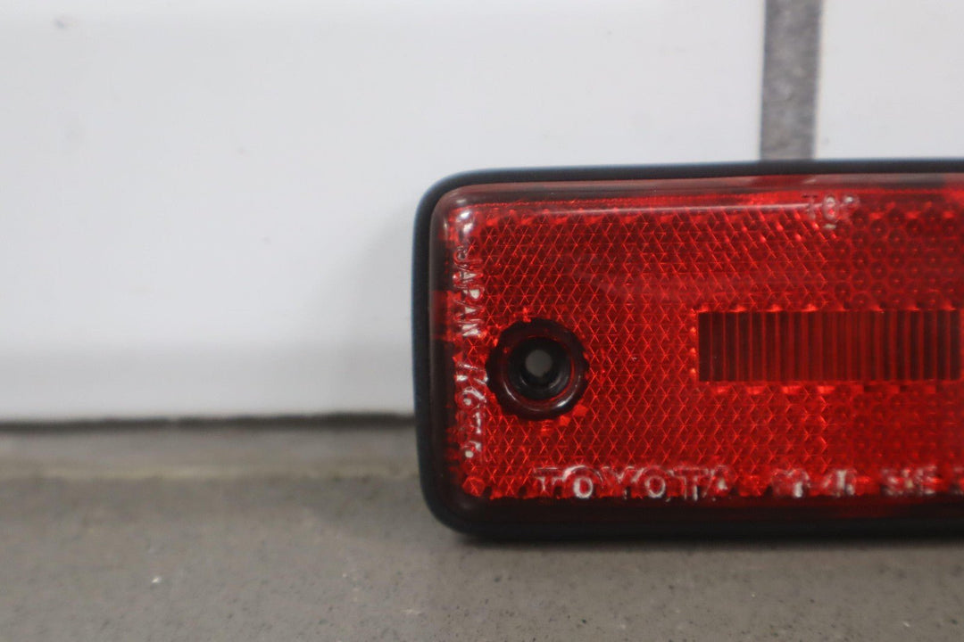 1991 - 1992 Toyota LandCruiser Left Driver Rear Marker Light