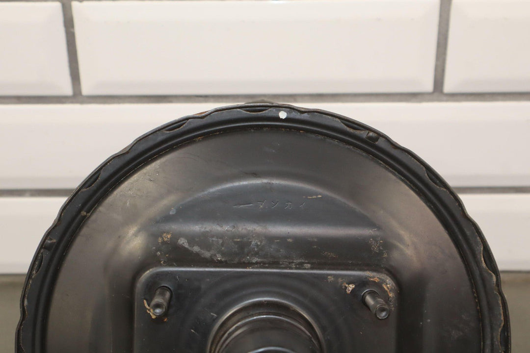 1991 - 1992 Toyota LandCruiser Power Brake Booster W/Reservoir & Lid