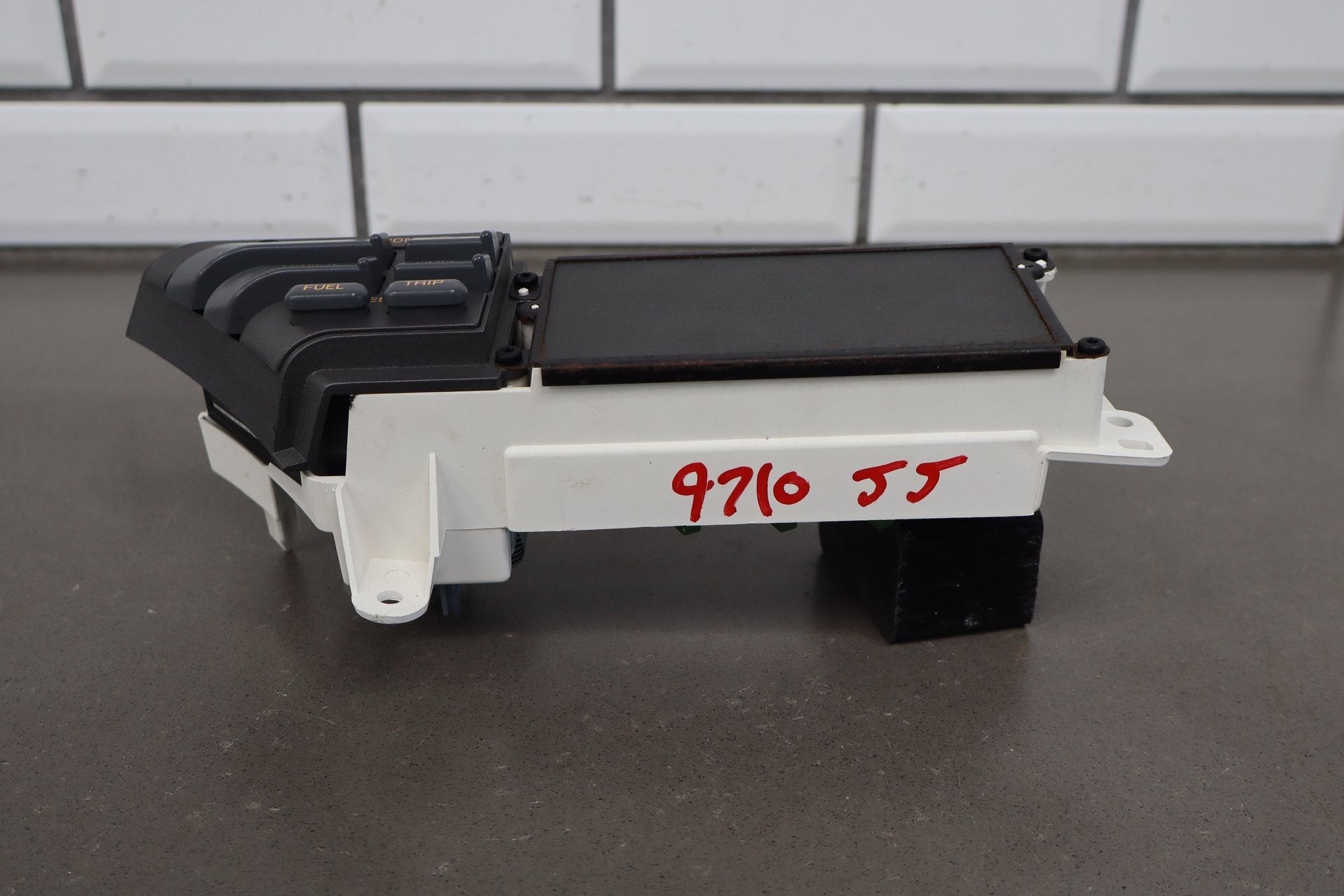 1991-1993 Chevrolet Corvette C4 - Dash Information Screen