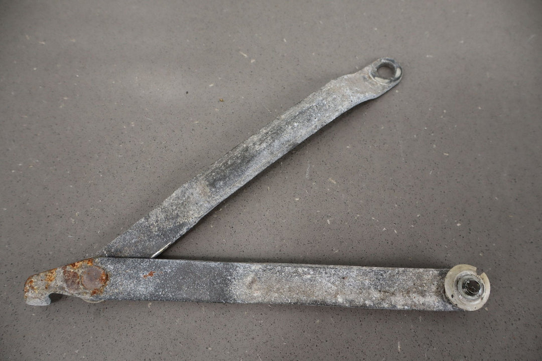 1991 - 1993 Toyota Land Cruiser Pair LH&RH Lower Tailgate Folding Hinges OEM