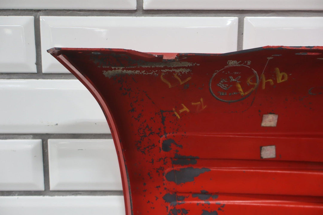 1991 - 1994 Chevrolet Corvette Right Fender Base Torch Red 70 10135976