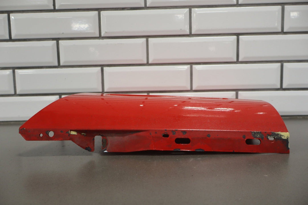 1991 - 1994 Chevrolet Corvette Right Fender Base Torch Red 70 10135976
