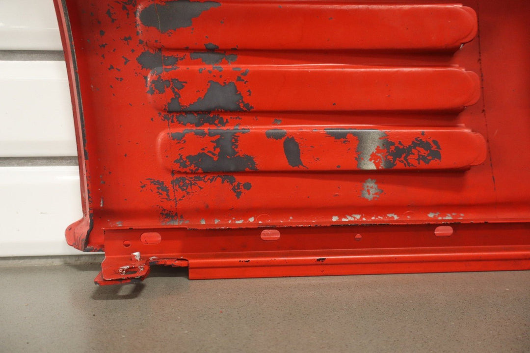 1991 - 1994 Chevrolet Corvette Right Fender Base Torch Red 70 10135976