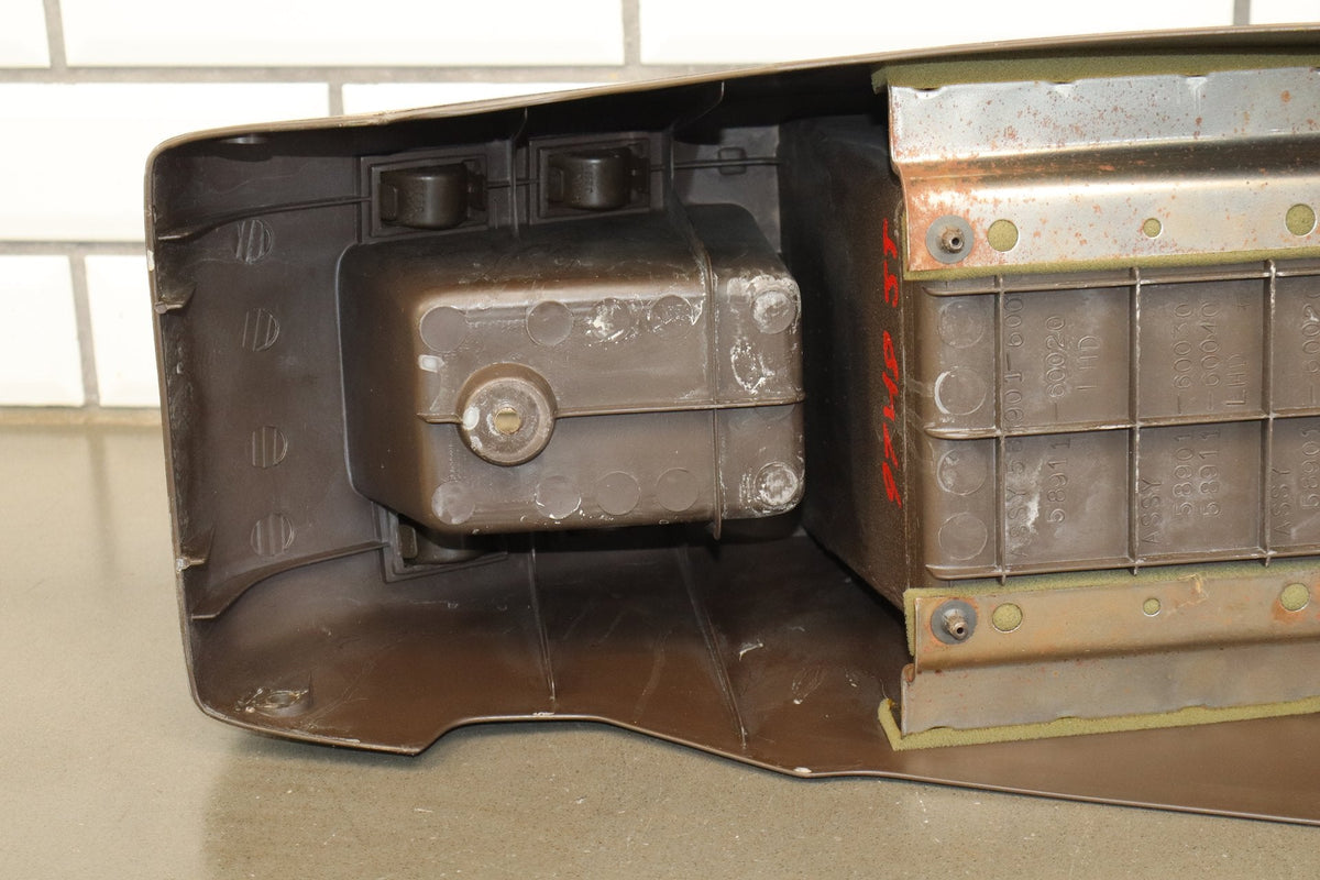 1991-1994 Toyota Land Cruiser FJ80 Rear Center Console Sable