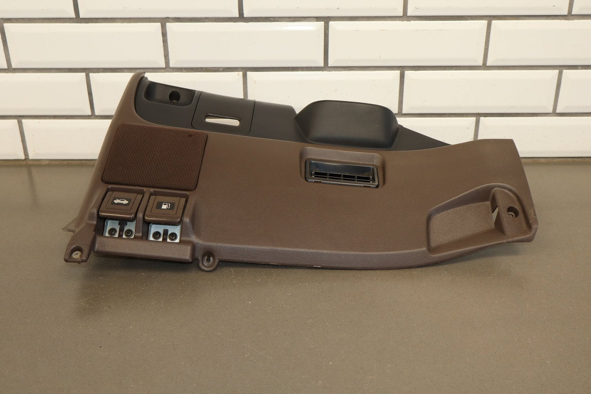 1991-1994 Toyota Land Cruiser Knee Pad OEM