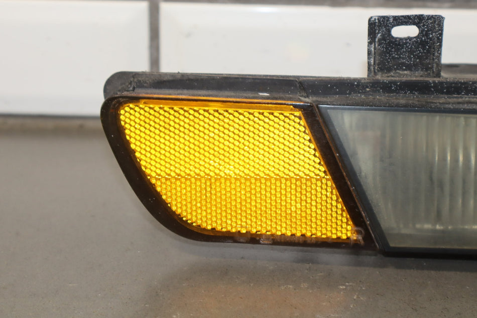 1991-1995 Chevrolet Corvette Right Front Lamp 05975794 OEM