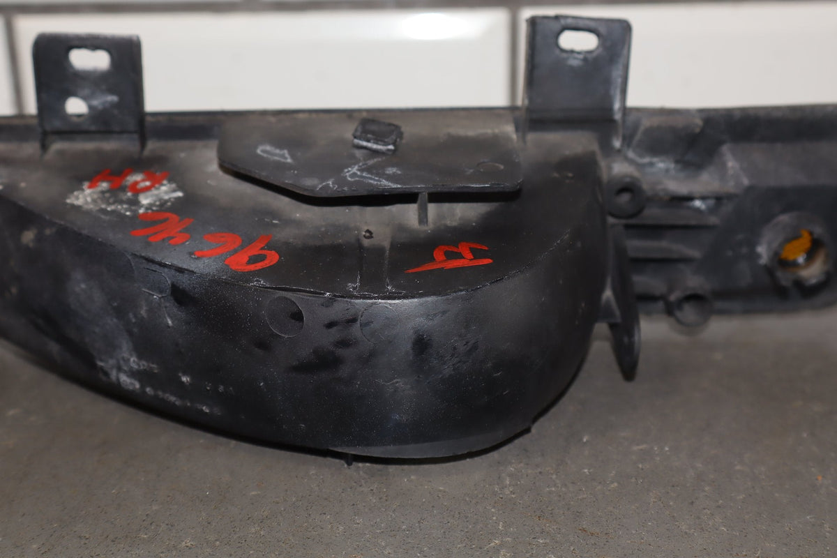 1991-1995 Chevrolet Corvette Right Front Lamp 05975794 OEM