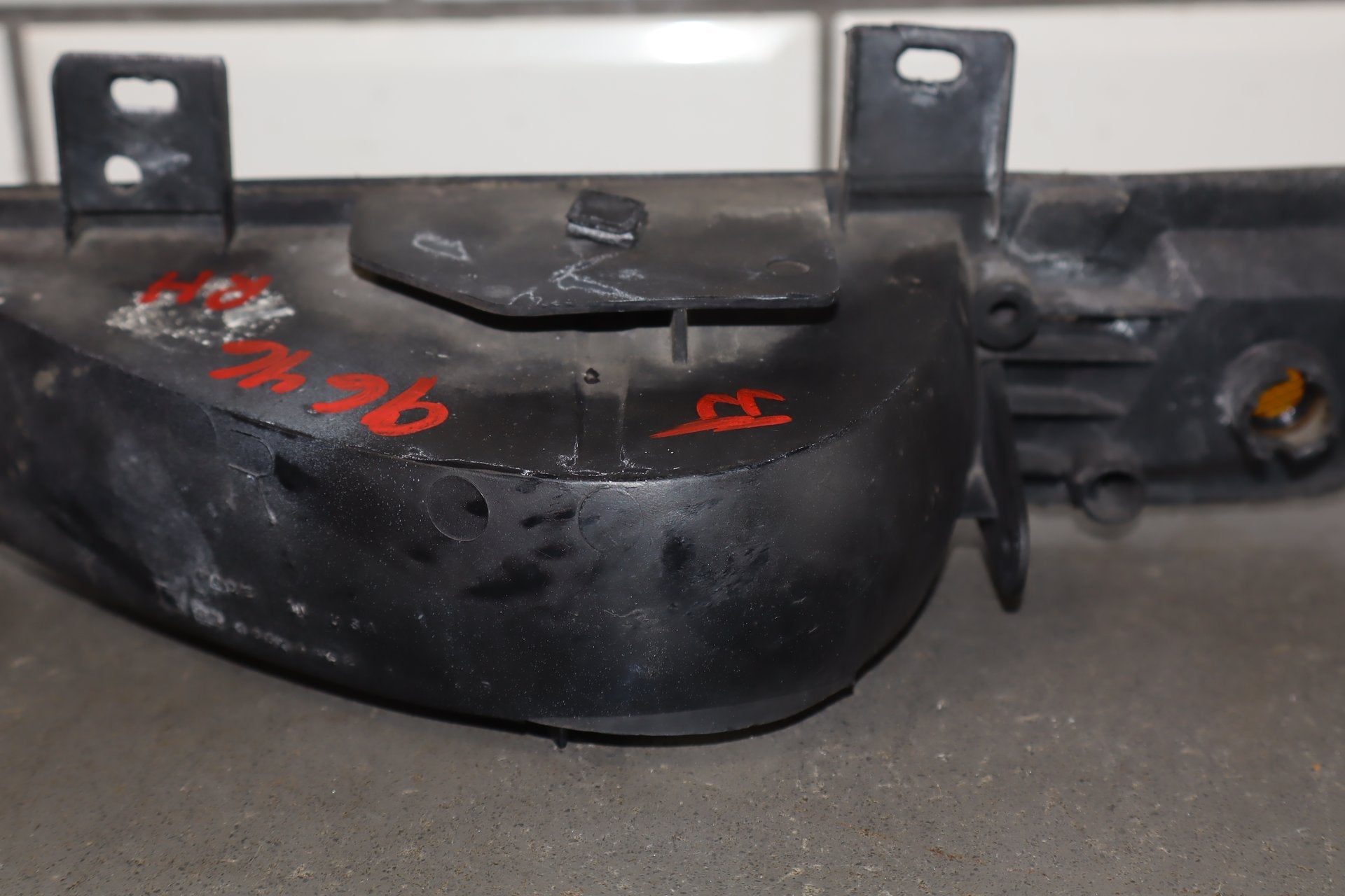 1991-1995 Chevrolet Corvette Right Front Lamp 05975794 OEM