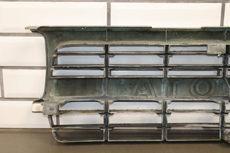 1991-1995 Toyota Land Cruiser Grille 5311160100 OEM