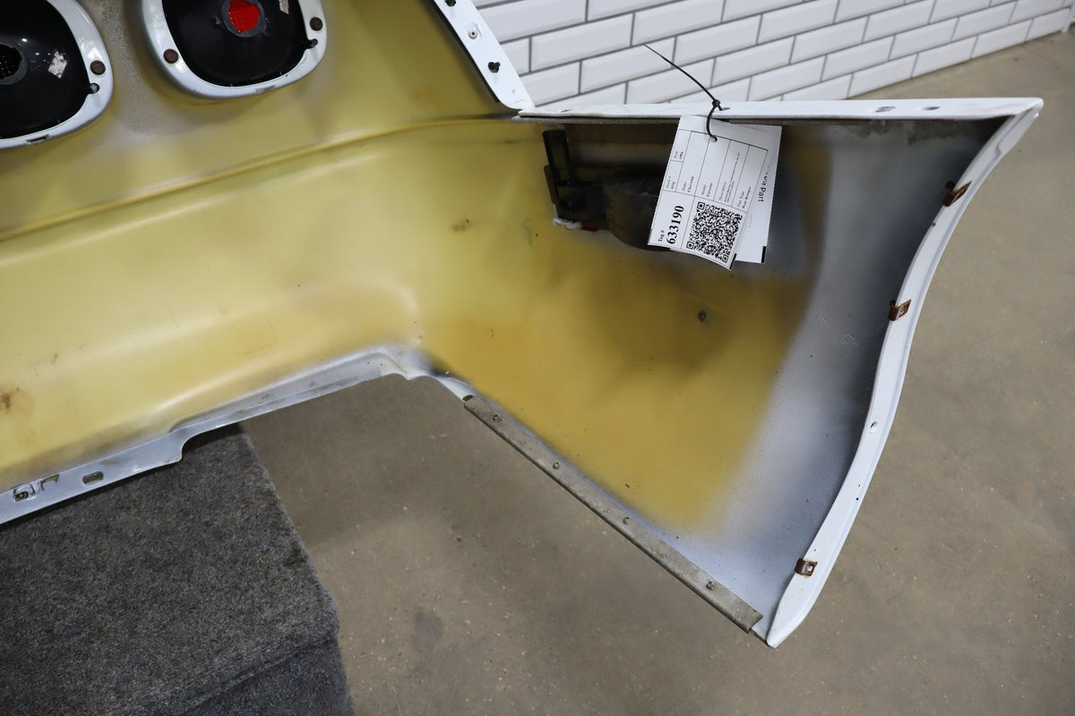 1991-1996 C4 Corvette Base Model OEM Rear Bumper W/Lamp Finish Panel Artic White