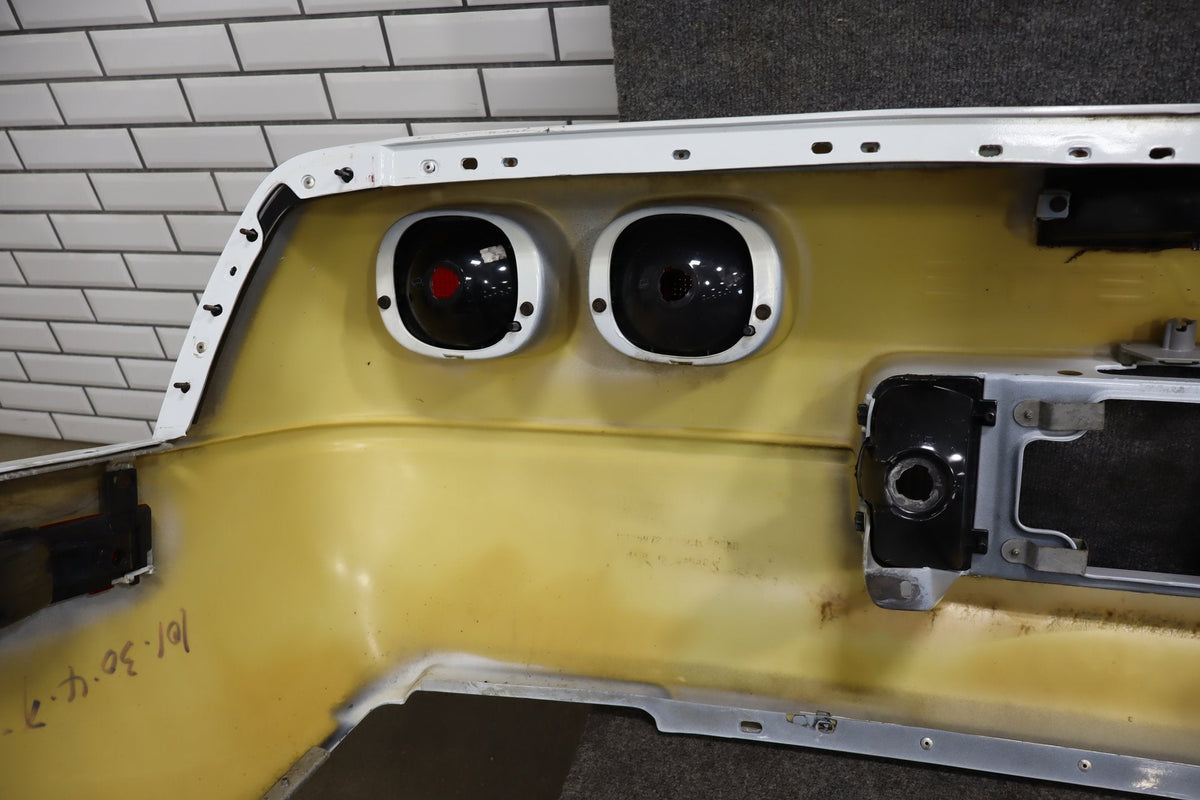 1991-1996 C4 Corvette Base Model OEM Rear Bumper W/Lamp Finish Panel Artic White