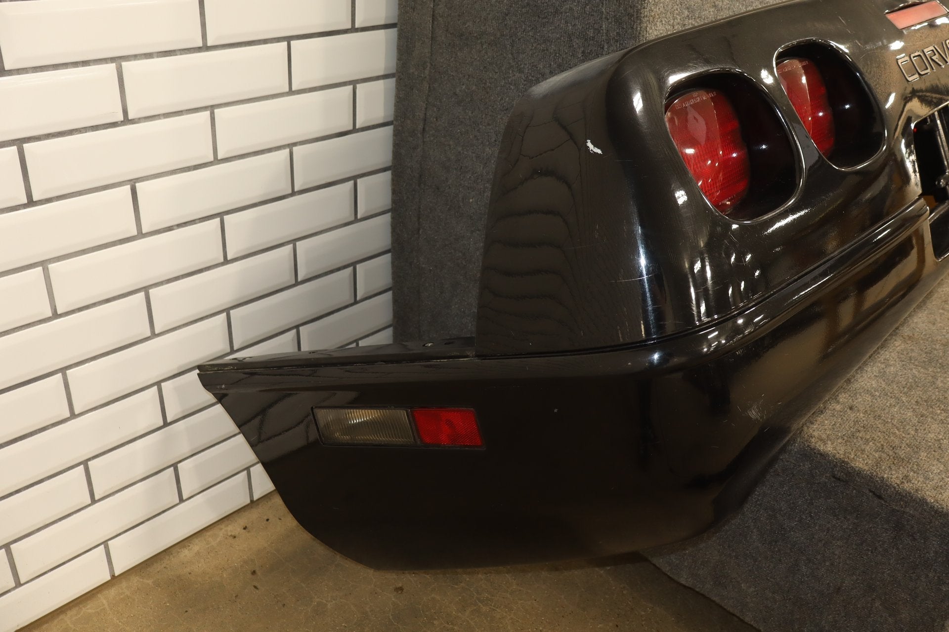 1991-1996 C4 Corvette Base Model OEM Rear Bumper W/Lights Finish Panel