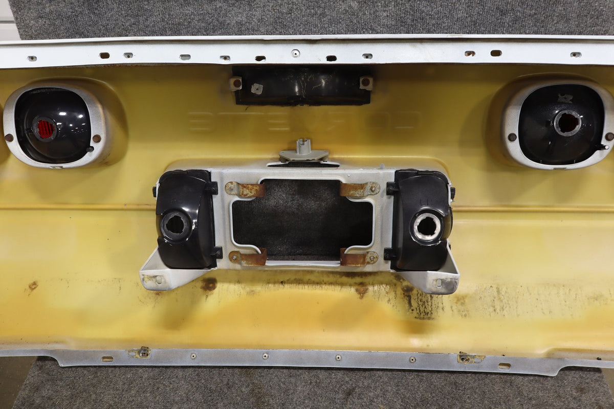 1991-1996 C4 Corvette Base Model OEM Rear Bumper W/Lights Finish Panel Artic White