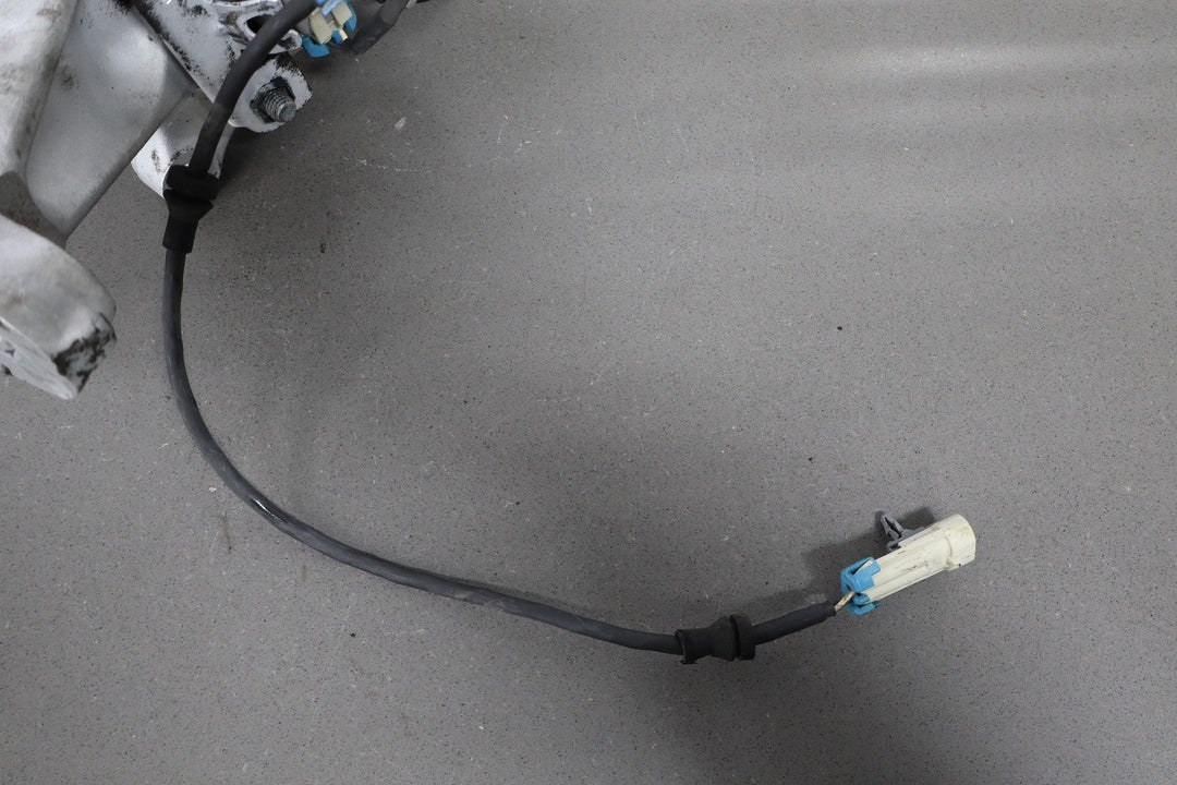 1991 - 1996 C4 Corvette Left Driver Front Spindle & Hub