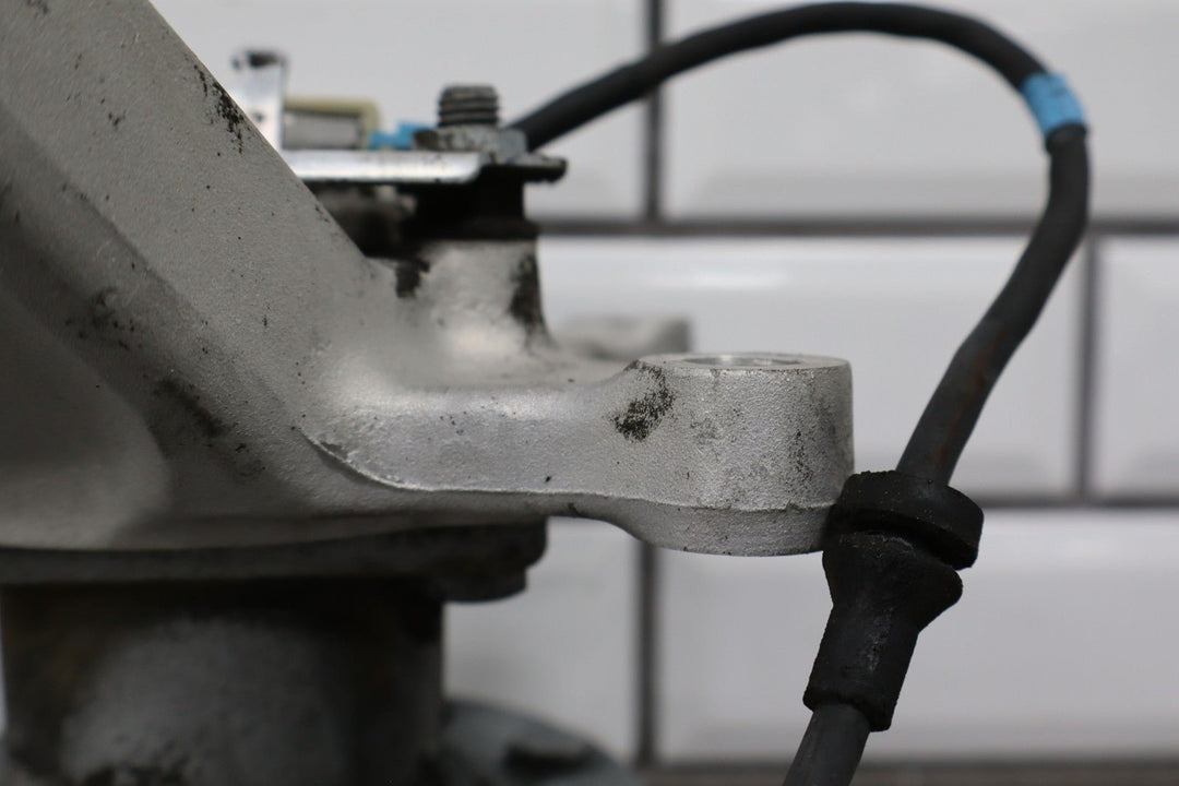 1991 - 1996 C4 Corvette Left Driver Front Spindle & Hub