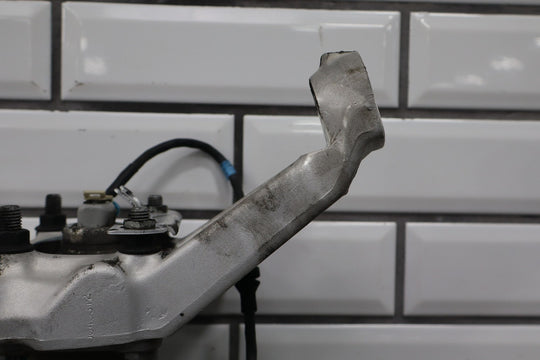 1991 - 1996 C4 Corvette Left Driver Front Spindle & Hub