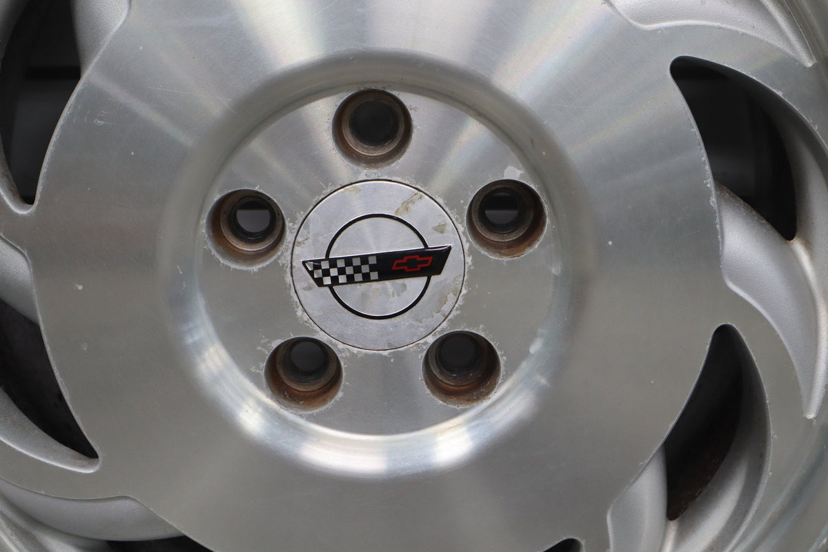 1991-1996 C4 Corvette Single (1) Left Front 17x8.5 Directional Blade Wheel