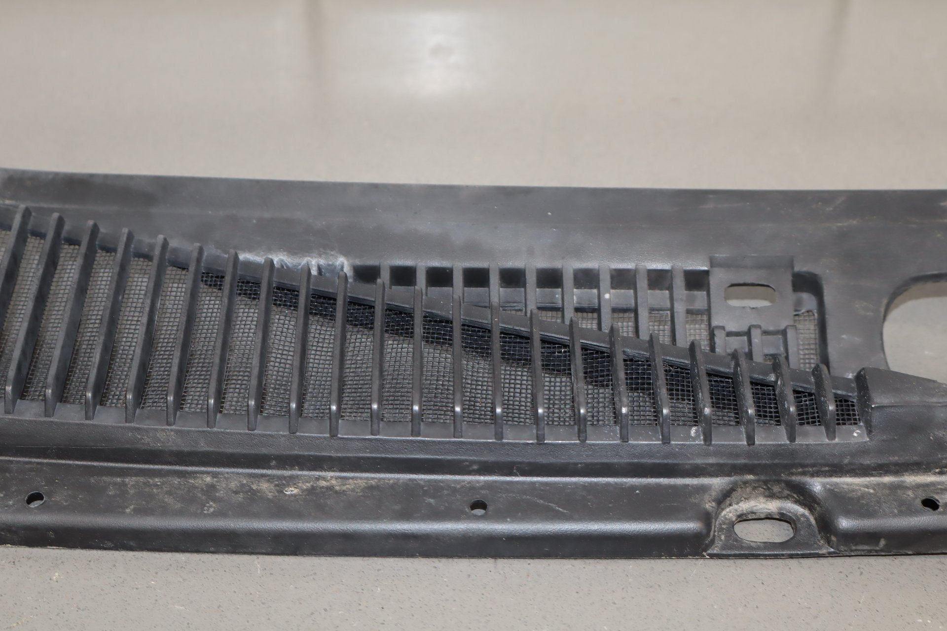 1991-1996 Chevrolet Caprice Impala Cowl Vent Panels OEM 2 Pieces