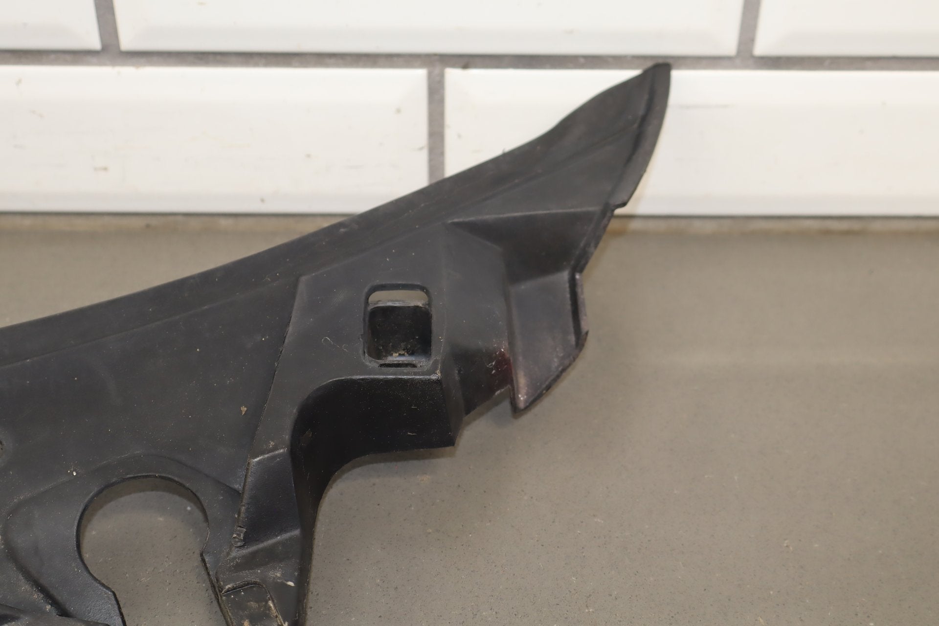 1991-1996 Chevrolet Caprice Impala Cowl Vent Panels OEM 2 Pieces