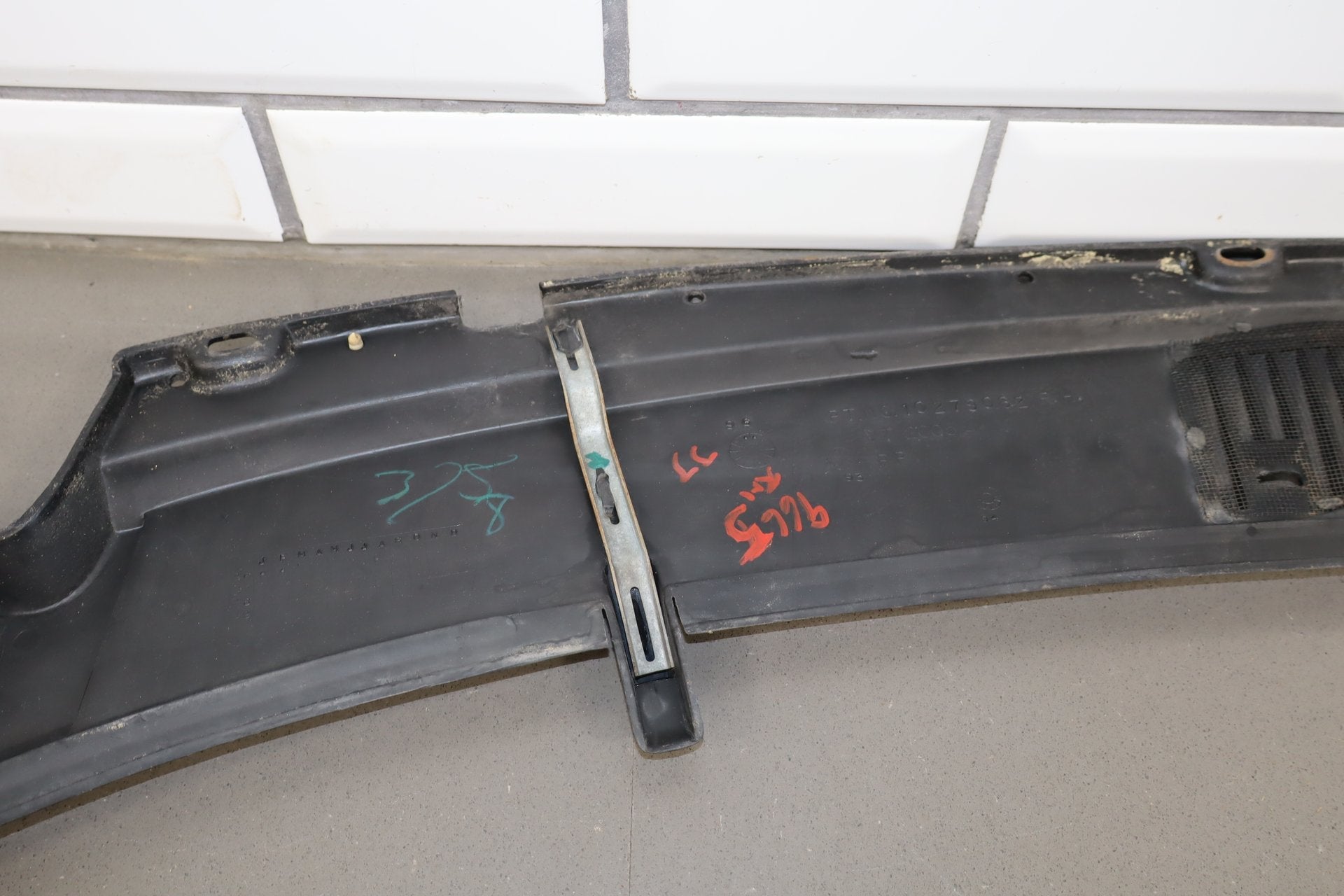 1991-1996 Chevrolet Caprice Impala Cowl Vent Panels OEM 2 Pieces