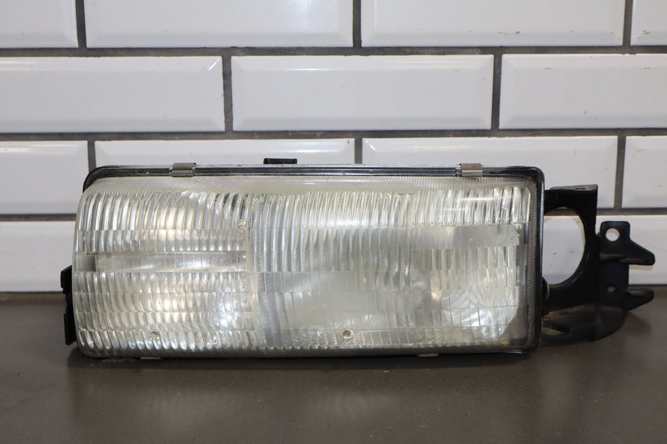 1991-1996 Chevrolet Caprice Impala SS Left Headlamp W/ Turn Signal Lamp