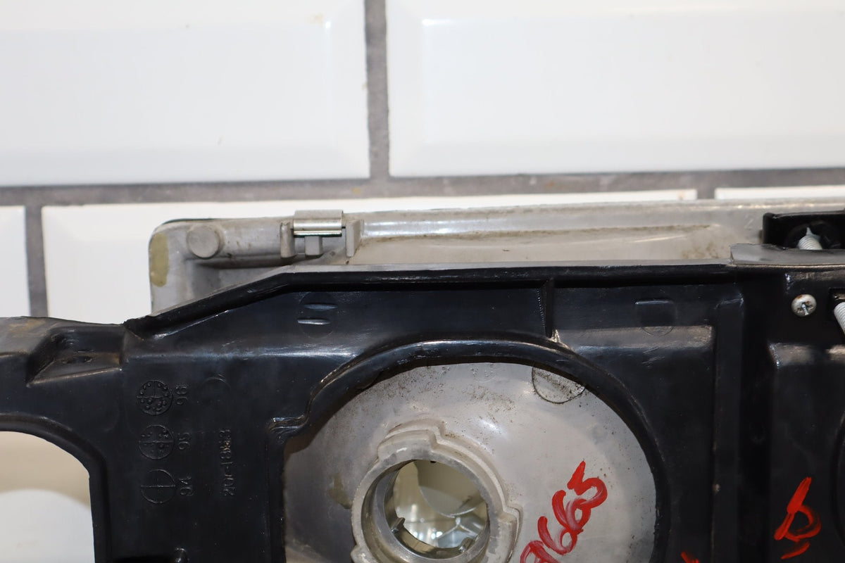 1991-1996 Chevrolet Caprice Impala SS Left Headlamp W/ Turn Signal Lamp