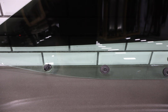 1991 - 1996 Chevrolet Corvette Base Right Front Door Window 10267190