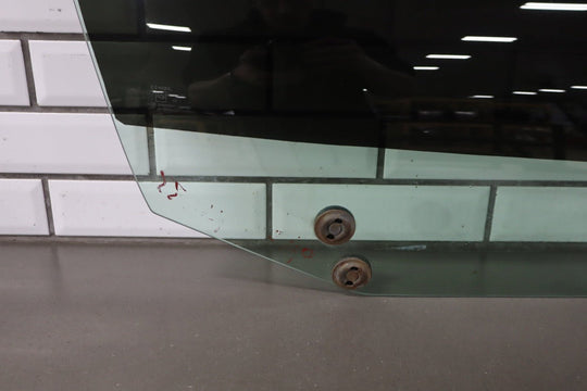 1991 - 1996 Chevrolet Corvette Base Right Front Door Window 10267190