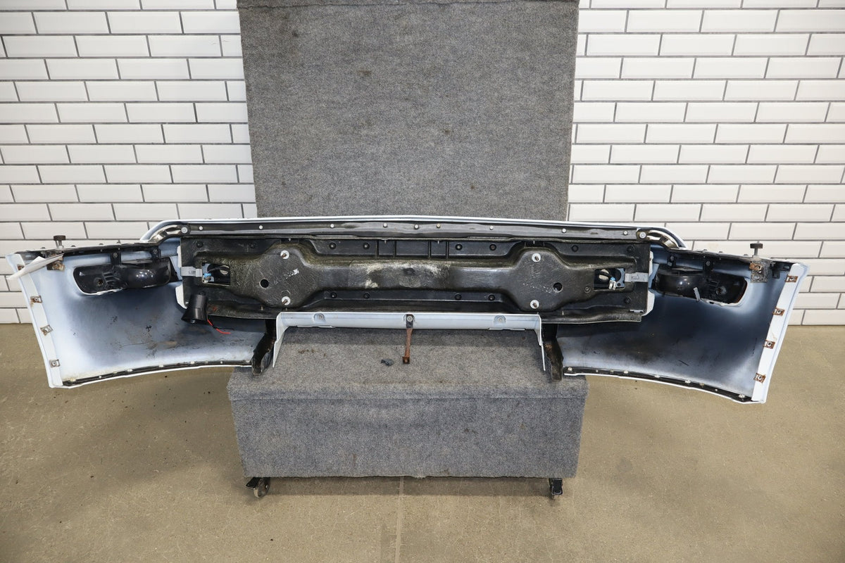 1991-1996 Chevrolet Corvette C4 - Front Bumper W/ Lamps Artic White 10