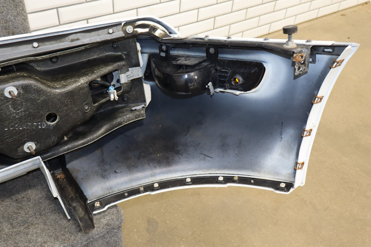 1991-1996 Chevrolet Corvette C4 - Front Bumper W/ Lamps Artic White 10