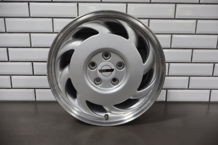 1991-1996 Chevrolet Corvette C4 Right 17x9.5" Directional Sawblade Wheel