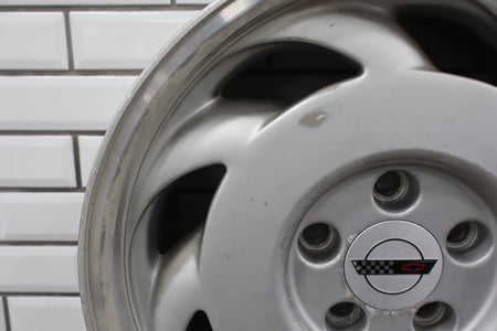 1991-1996 Chevrolet Corvette C4 Right Rear 17x9.5" Directional Sawblade Wheel