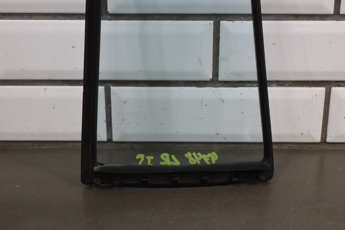 1991-1996 Toyota Land Cruiser Clear Left Rear Vent Window 6812360020 OEM
