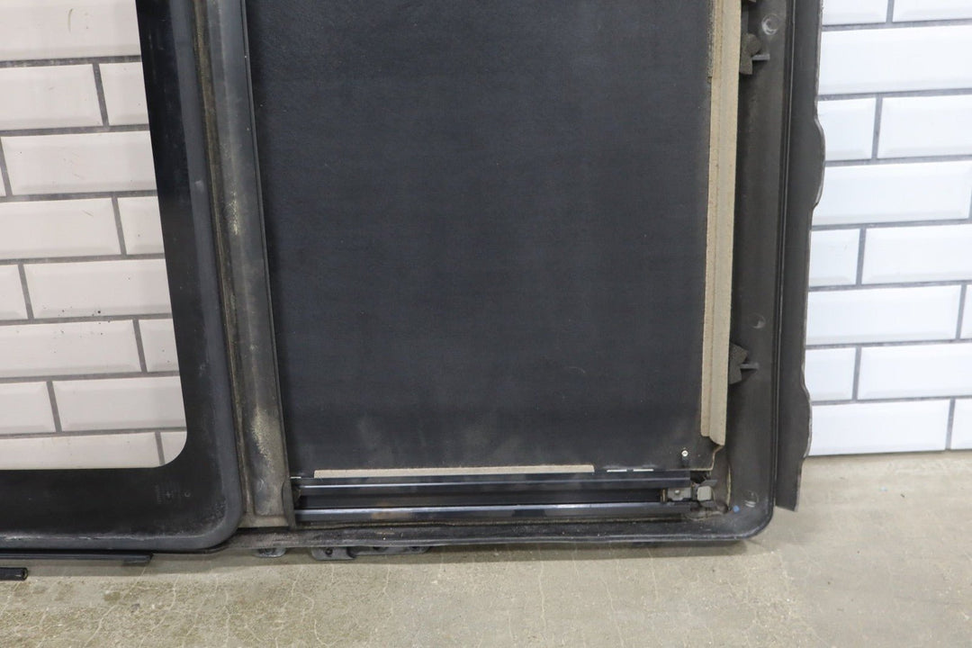 1991 - 1997 Lexus LX450 Sunroof Rails Motor Glass & Tracks Assembly