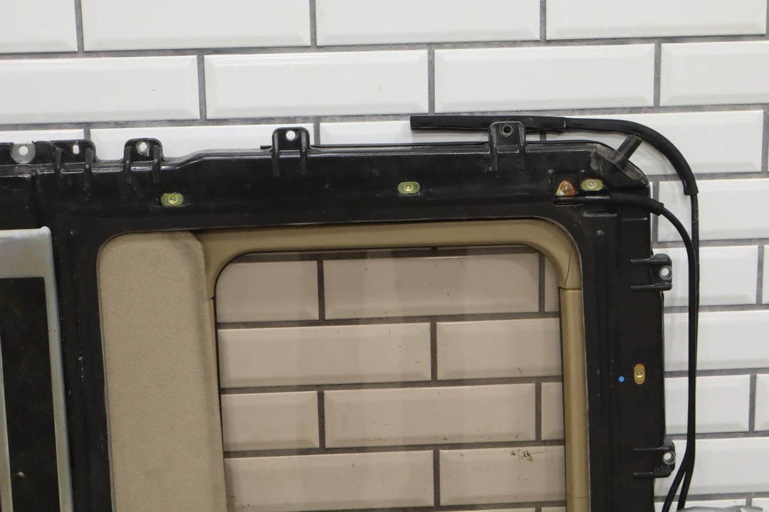 1991 - 1997 Lexus LX450 Sunroof Rails Motor Glass & Tracks Assembly