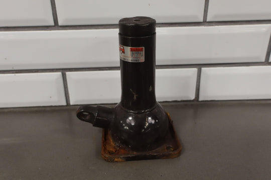 1991 - 1997 Toyota Land Cruiser Emergency Spare Bottle Jack W/Tools