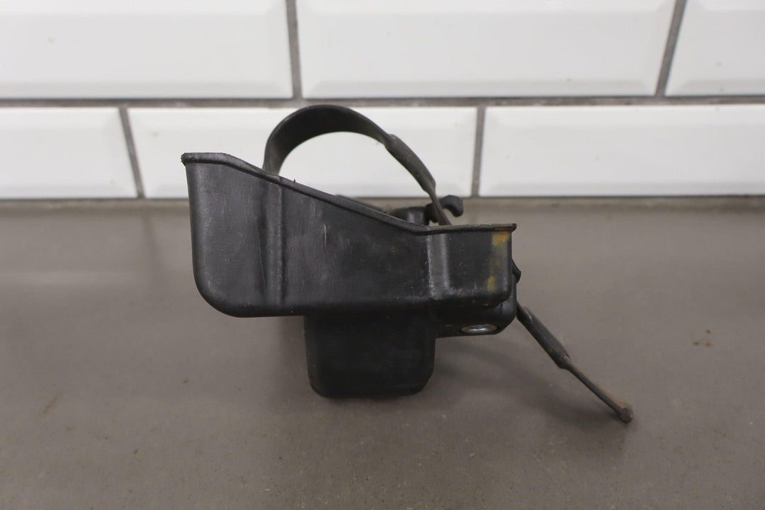 1991 - 1997 Toyota Land Cruiser Emergency Spare Bottle Jack W/Tools