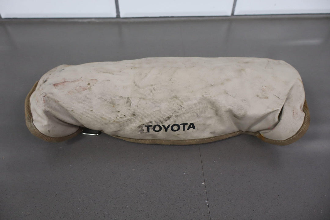 1991 - 1997 Toyota Land Cruiser Emergency Spare Bottle Jack W/Tools