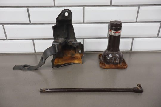 1991 - 1997 Toyota Land Cruiser Emergency Spare Bottle Jack W/Tools