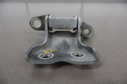 1991 - 1997 Toyota Land Cruiser FJ80 Front Right Upper & Lower Door Hinges Tested