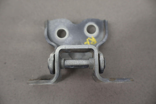 1991 - 1997 Toyota Land Cruiser FJ80 Front Right Upper & Lower Door Hinges Tested