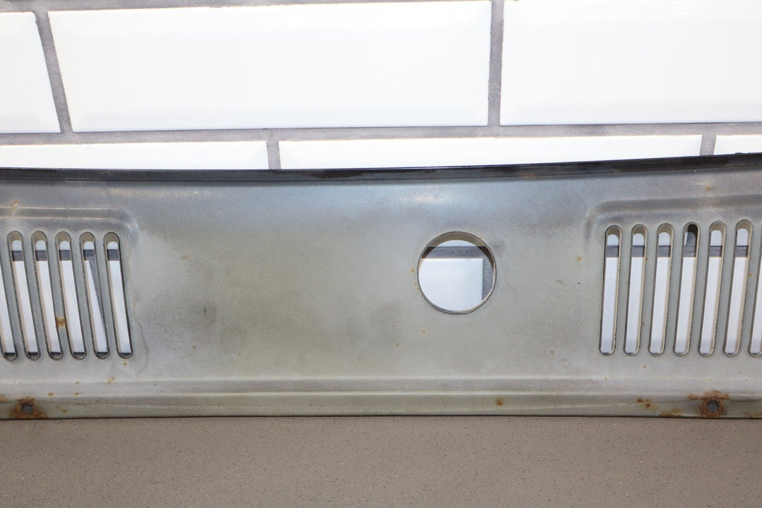 1991 - 1997 Toyota Land Cruiser FJ80 Metal Front Center Cowl Vent Panel (Gray)