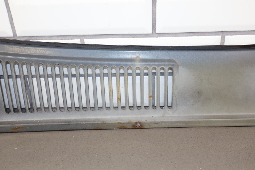 1991 - 1997 Toyota Land Cruiser FJ80 Metal Front Center Cowl Vent Panel (Gray)