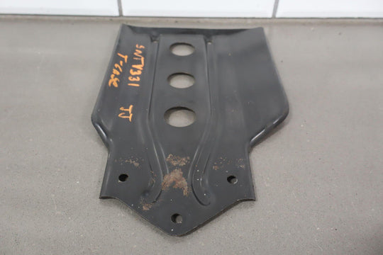 1991 - 1997 Toyota Land Cruiser FJ80 Transfer Case Skid Plate (Lightly Weathered)