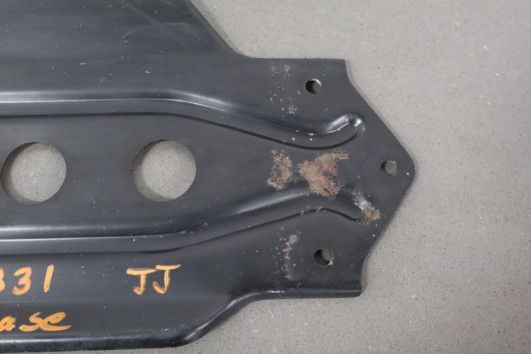 1991 - 1997 Toyota Land Cruiser FJ80 Transfer Case Skid Plate (Lightly Weathered)