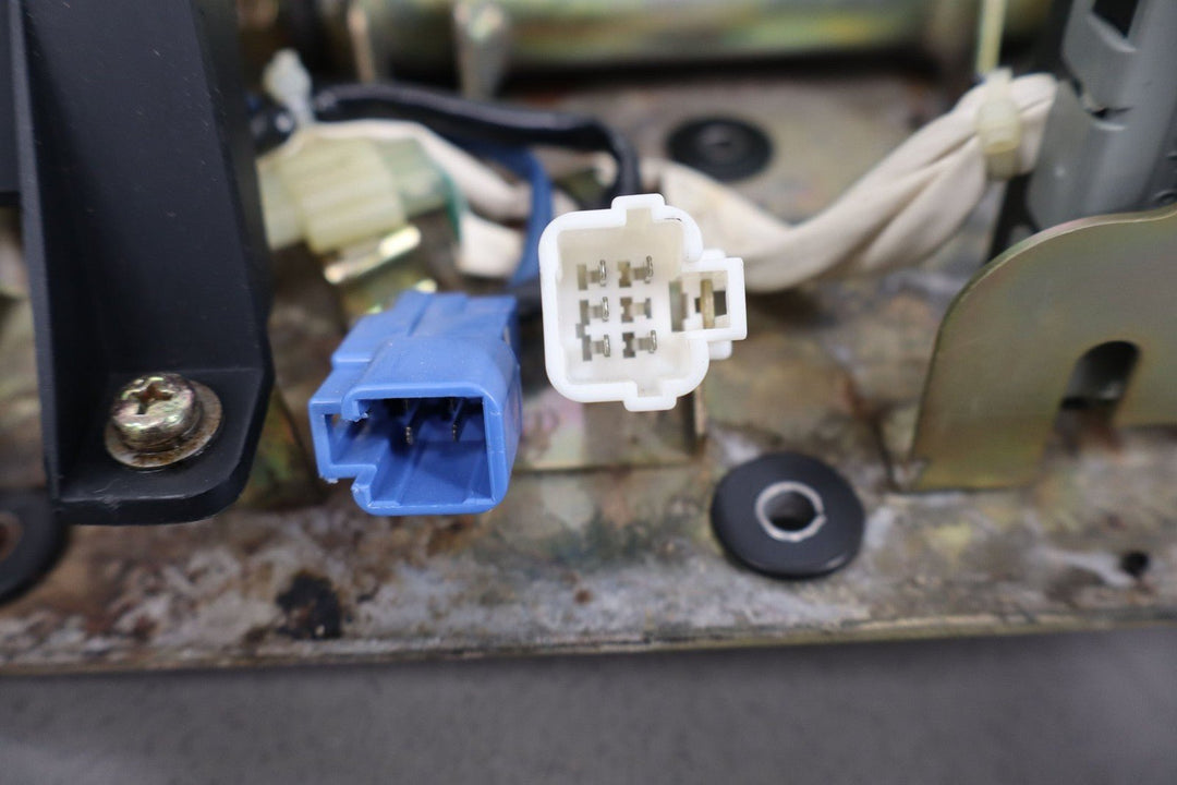 1991 - 1997 Toyota Land Cruiser FZJ80 - Floor Shifter