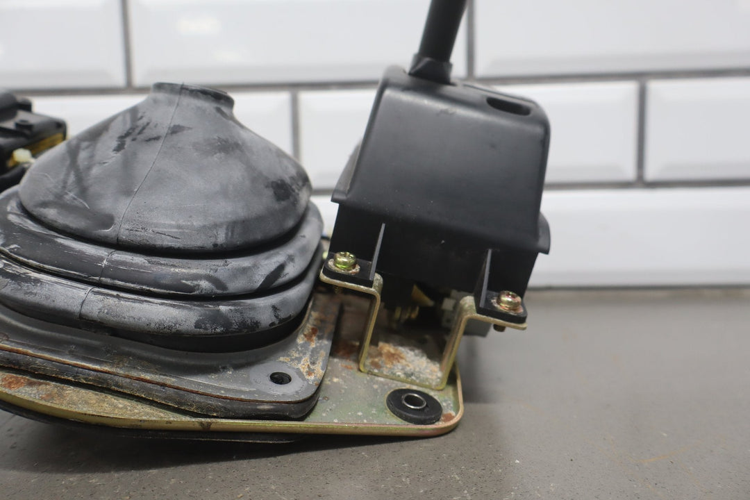 1991 - 1997 Toyota Land Cruiser FZJ80 - Floor Shifter