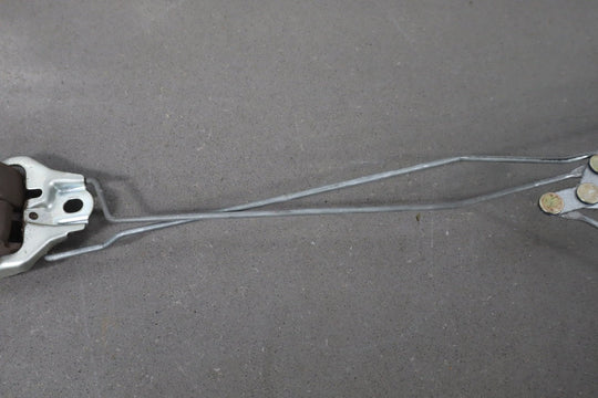 1991 - 1997 Toyota Land Cruiser FZJ80 - Right Front Door Latch