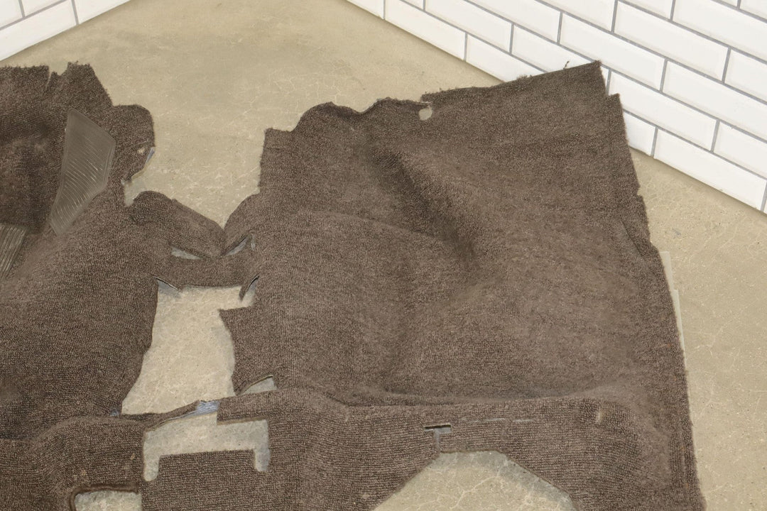 1991 - 1997 Toyota Land Cruiser Interior Carpeting Cleanout
