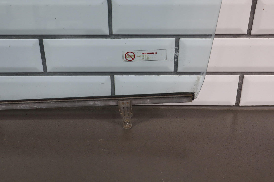 1991 - 1997 Toyota Land Cruiser Left LH Driver Front Door Window Glass Only